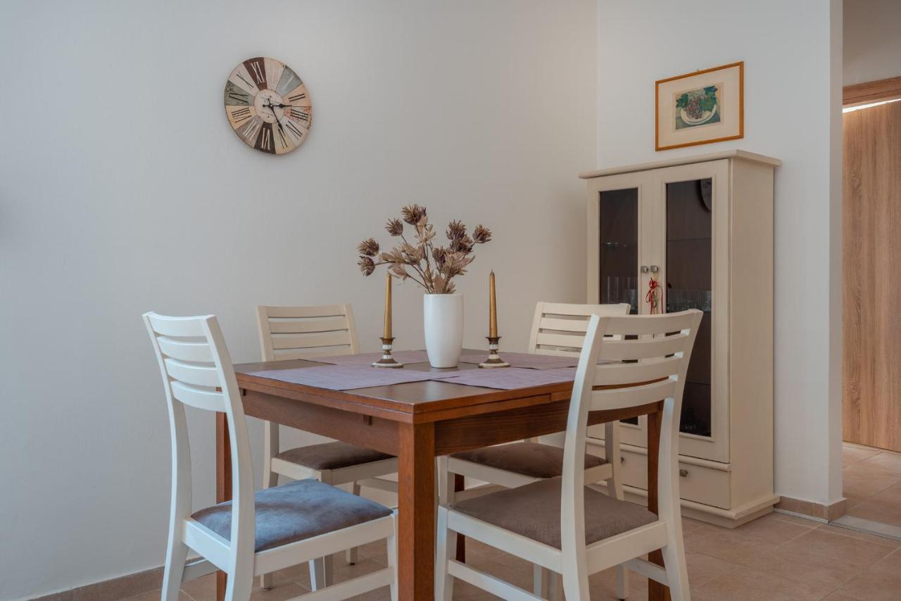 Stylish Renovated Iraklion