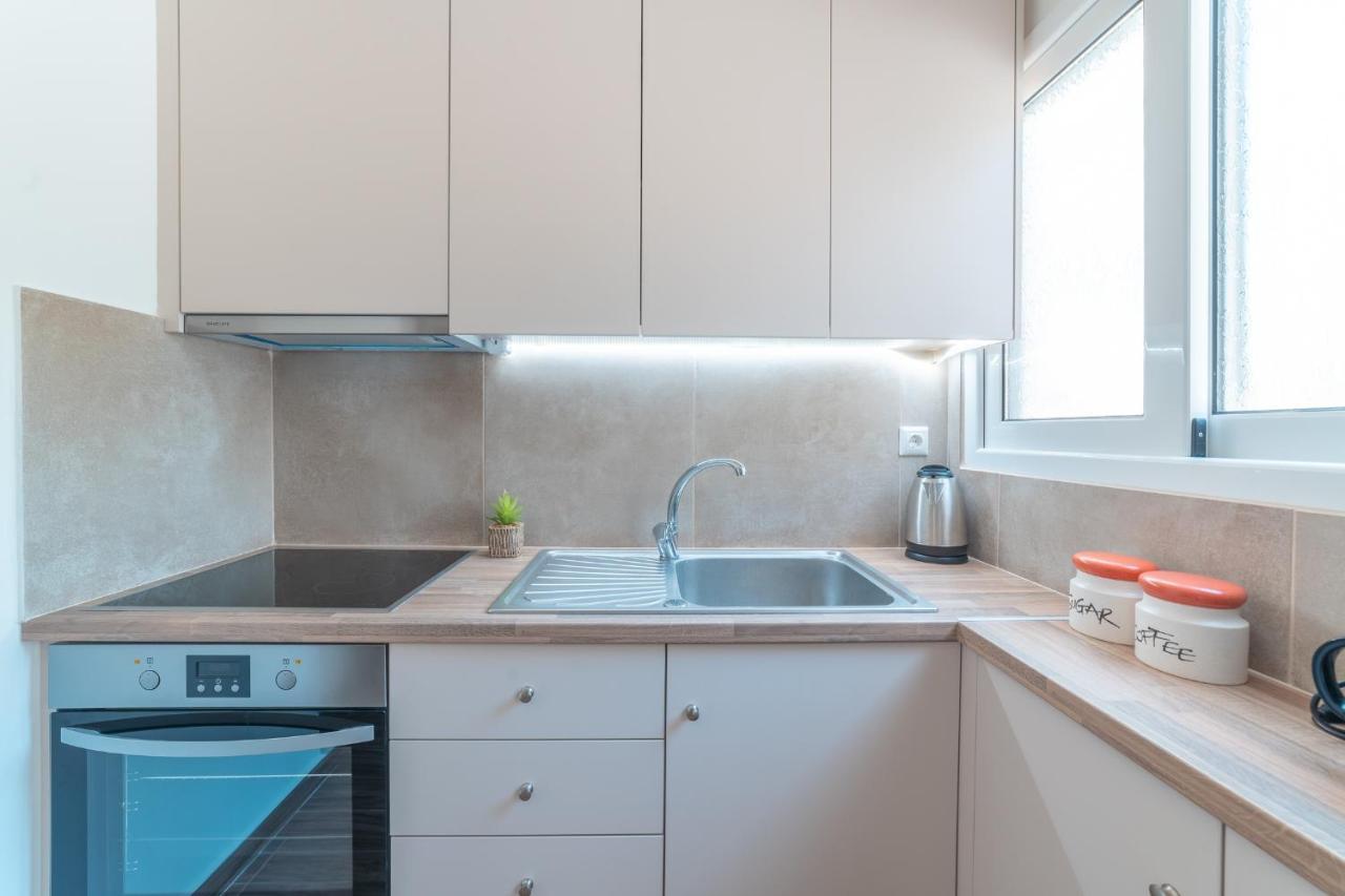 Stylish Renovated Hébergement de vacances