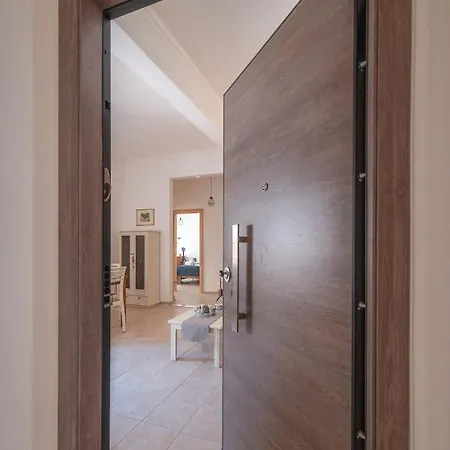 Stylish Central Renovated Apartment Héraklion Extérieur photo